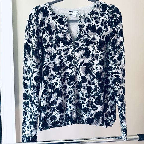 CROFT & BARROW | Black and Gray Cardigan - Picture 2 of 5